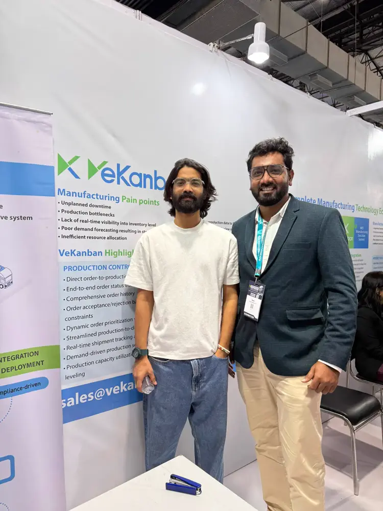 VeKanban team at Automation Expo 2025, photo 25